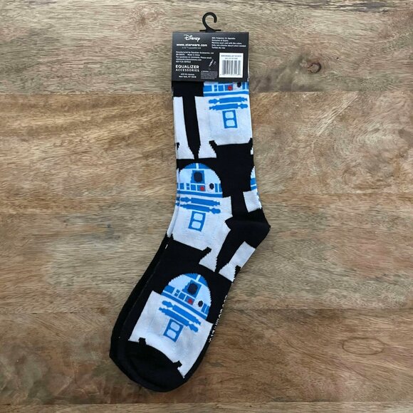 5/$20 NEW Adult Star Wars R2-D2 Socks - Picture 2 of 3